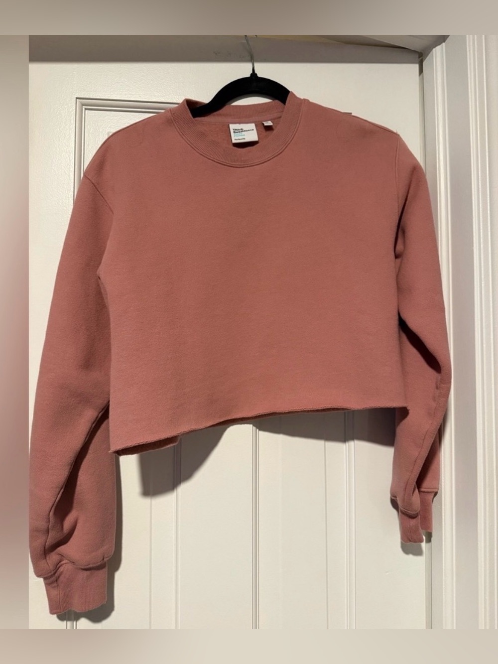 Aritzia TNA Cozy Fleece Perfect Cropped Sweatshirt Women’s XS Dusty Pink